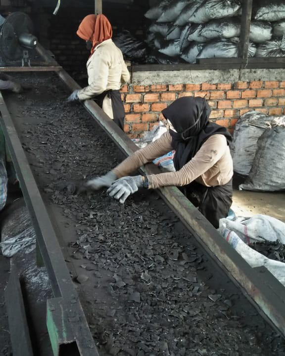 Best Charcoal Briquette Factory - Pandawa Coco Indonesia